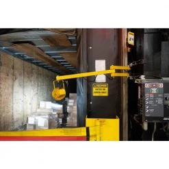 20-Watt Prolight 40 in. Steel Arm LED Dock Light by Southwire 8 20-Watt Prolight 40 in. Steel Arm LED Dock Light by Southwire -Serena D'italia shop southwire standing work lights 111510 4f 1000